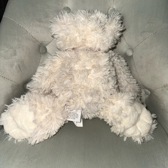 Macy's 2011 NEW Cream Teddy Bear Stuffed Animal - Picture 4 of 4